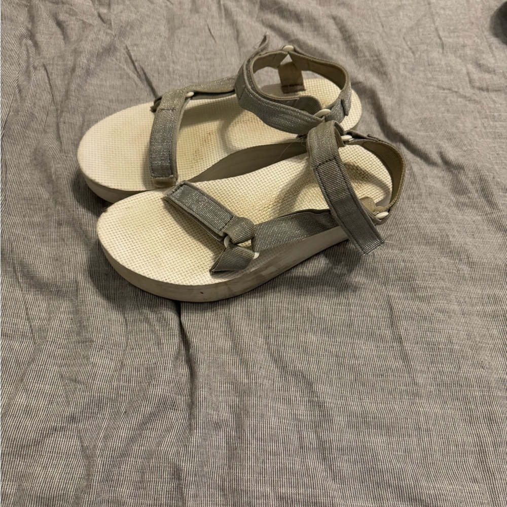 White Platform Tevas